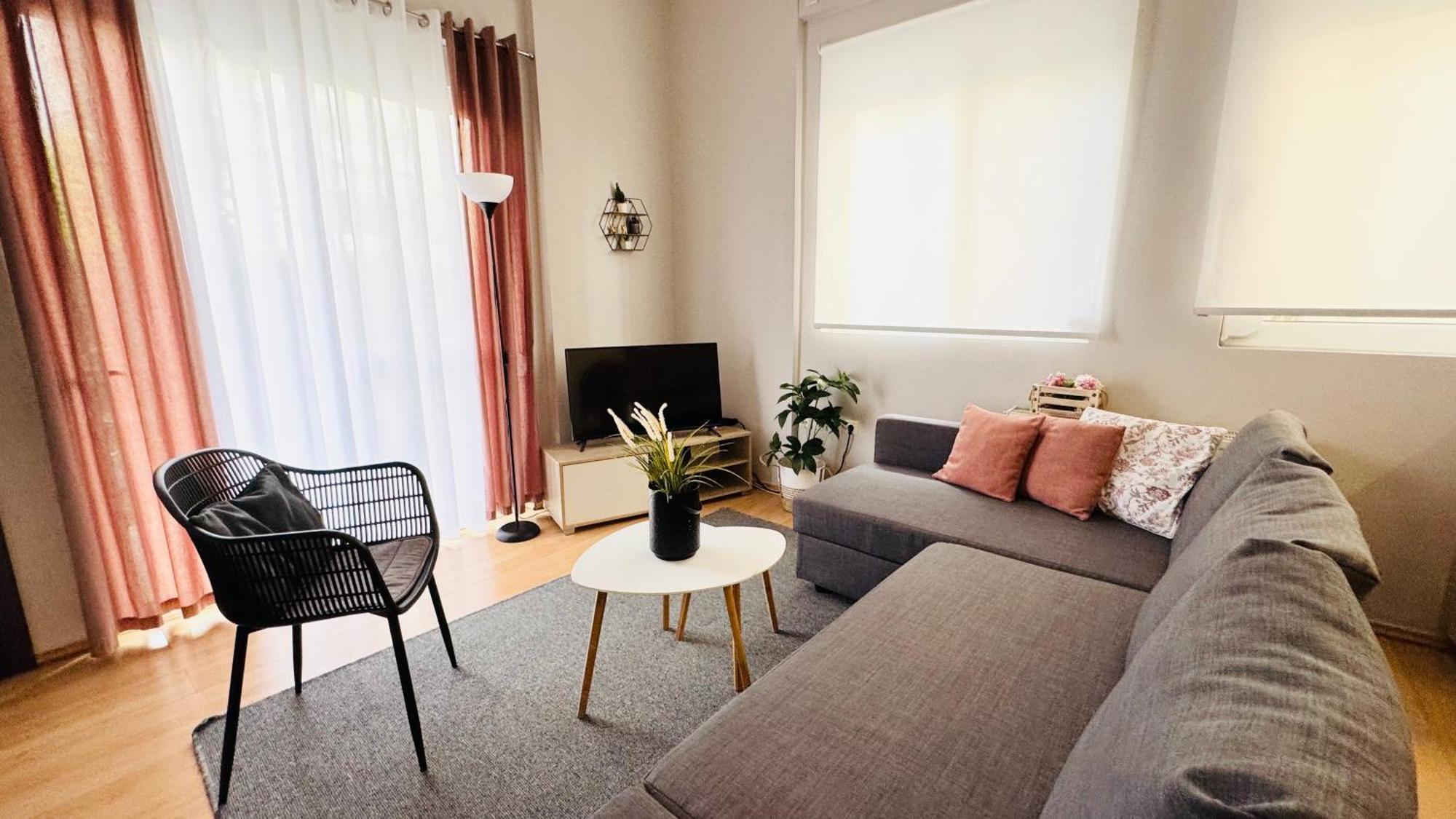 Elegant Glyfada Apartment-Private Garden-Near Metro Atenas Exterior foto